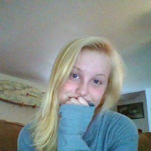 Meet your Posher, Abby